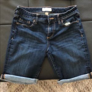 Women’s Banana Republic denim shorts